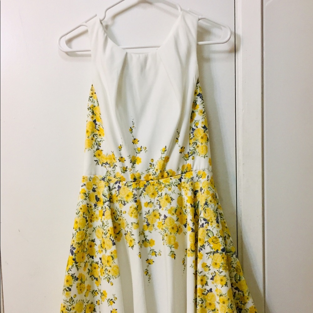 Floral Teeze Me Yellow And White Dress